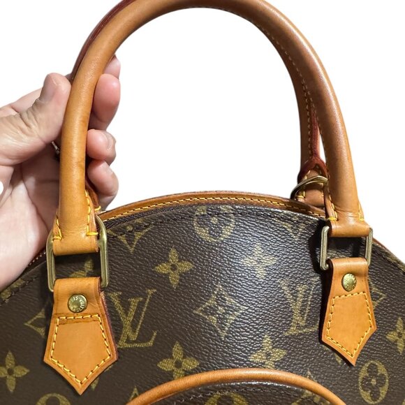 LOUIS VUITTON Monogram Ellipse PM. - Picture 10 of 14